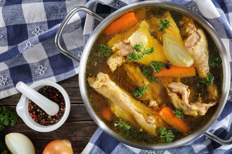Hungarian chicken soup
