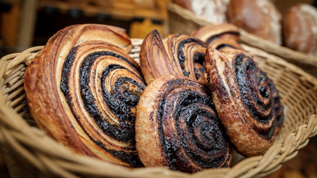 bakery cocoa rolls