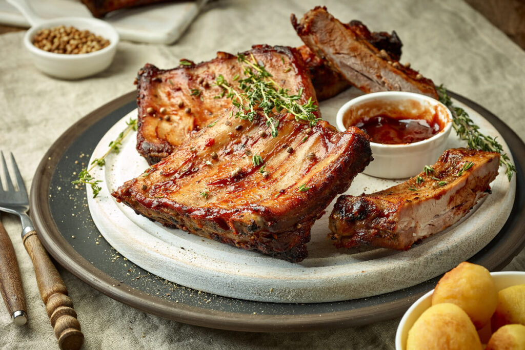 pork ribs with dipping sauce